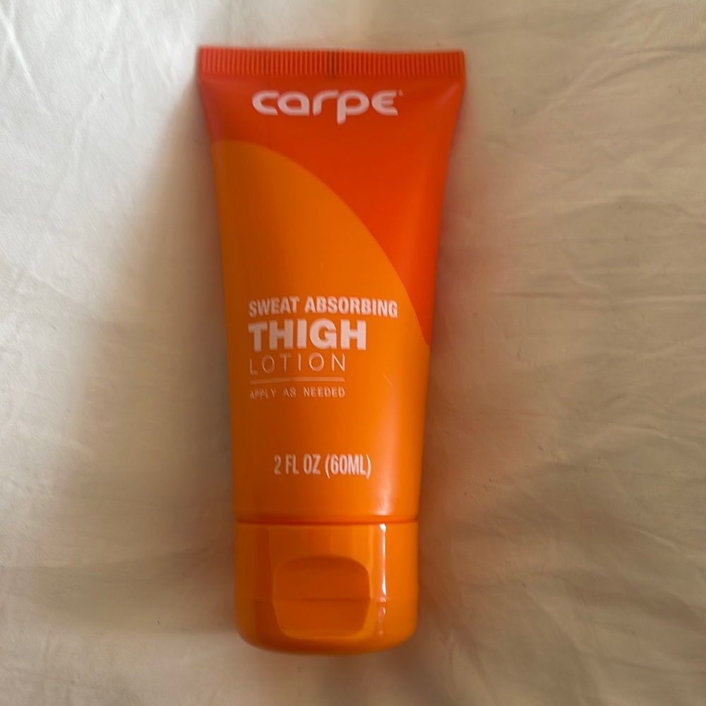Carpe sweat absorbing thigh lotion